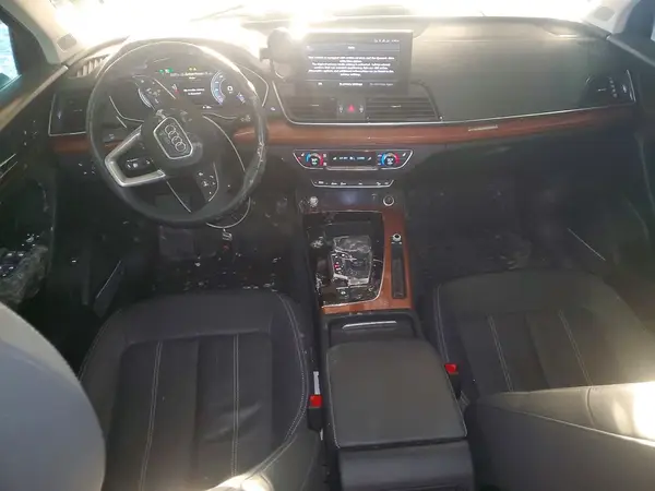 WA1BAAFY4M2035850 2021 AUDI Q5 - Image 8