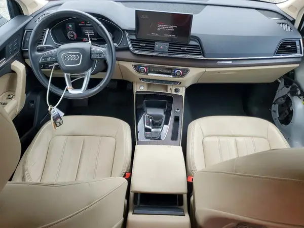 WA1BAAFY4M2038957 2021 AUDI Q5 - Image 8