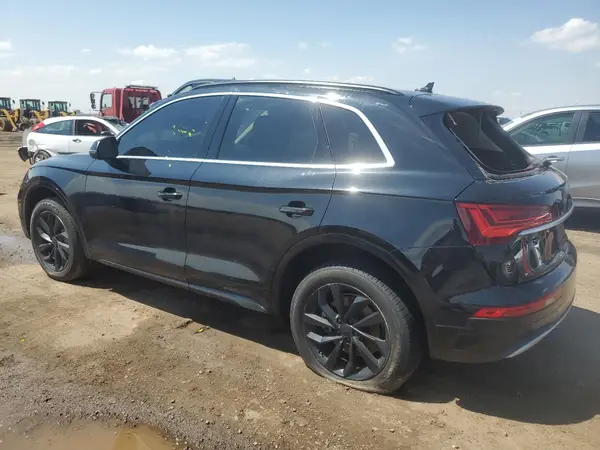 WA1BAAFY4M2050106 2021 AUDI Q5 - Image 2