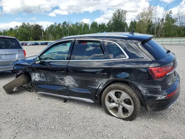 WA1BAAFY4M2055497 2021 AUDI Q5 - Image 2