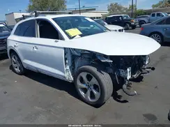 WA1BAAFY4M2067925 2021 AUDI Q5