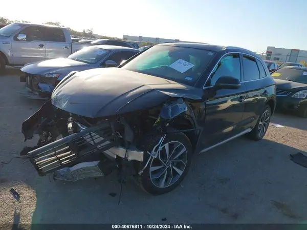 WA1BAAFY4M2094901 2021 AUDI Q5 - Image 2