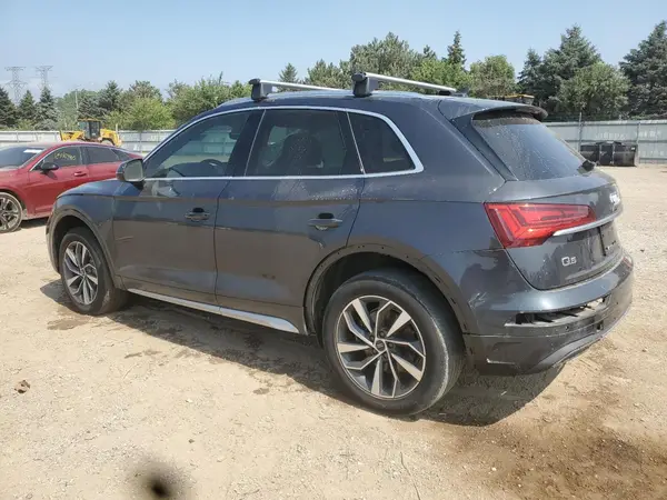 WA1BAAFY5M2009953 2021 AUDI Q5 - Image 2