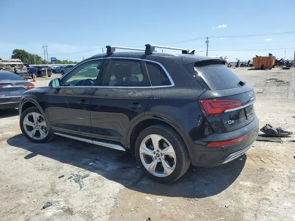 WA1BAAFY5M2030673 2021 AUDI Q5 - Image 2