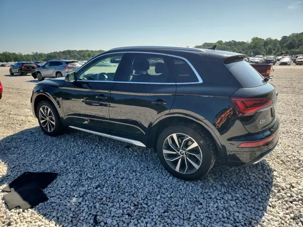 WA1BAAFY5M2050857 2021 AUDI Q5 - Image 2