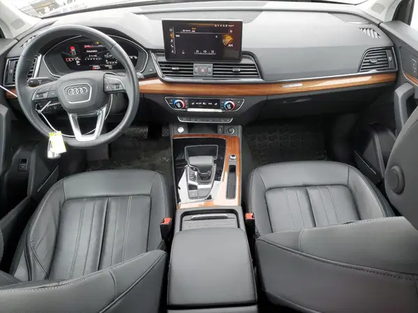 WA1BAAFY5M2055900 2021 AUDI Q5 - Image 8