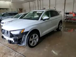 WA1BAAFY5M2059316 2021 AUDI Q5