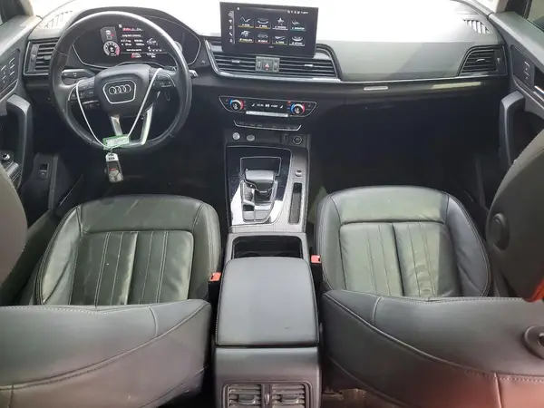 WA1BAAFY5M2083907 2021 AUDI Q5 - Image 8