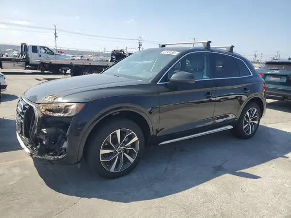 WA1BAAFY5M2110801 2021 AUDI Q5 - Image 1