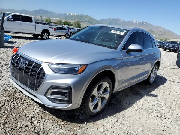 WA1BAAFY6M2004339 2021 AUDI Q5 - Image 1