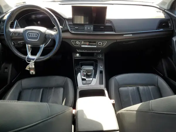 WA1BAAFY6M2004339 2021 AUDI Q5 - Image 8