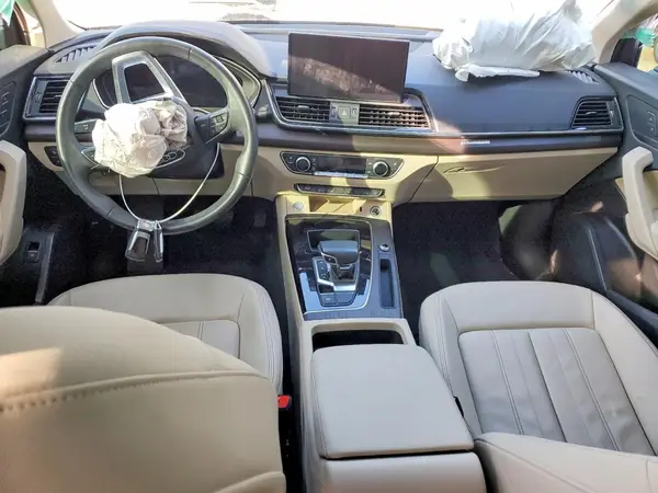 WA1BAAFY6M2013056 2021 AUDI Q5 - Image 8