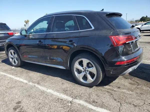 WA1BAAFY6M2023134 2021 AUDI Q5 - Image 2