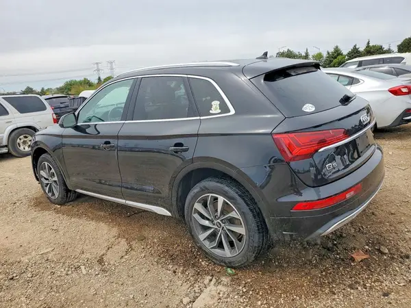 WA1BAAFY6M2024963 2021 AUDI Q5 - Image 2