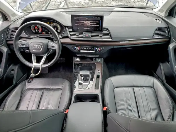 WA1BAAFY6M2059048 2021 AUDI Q5 - Image 8