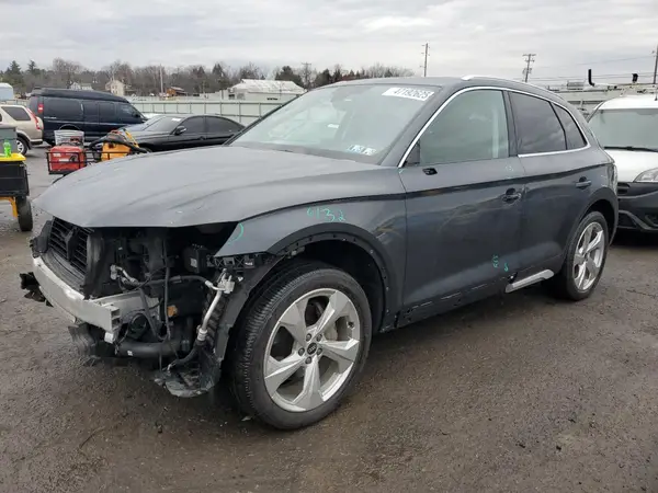 WA1BAAFY6M2128336 2021 AUDI Q5 - Image 1