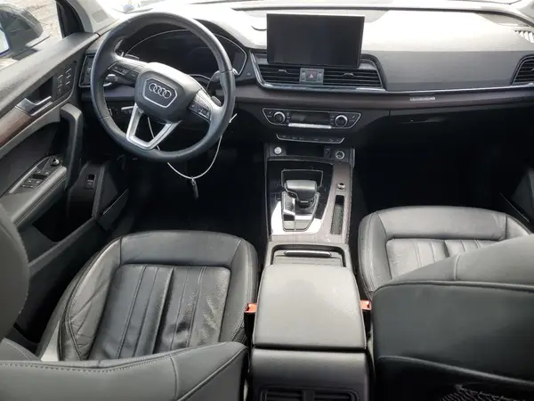 WA1BAAFY7M2012224 2021 AUDI Q5 - Image 8