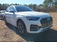 WA1BAAFY7M2060693 2021 AUDI Q5