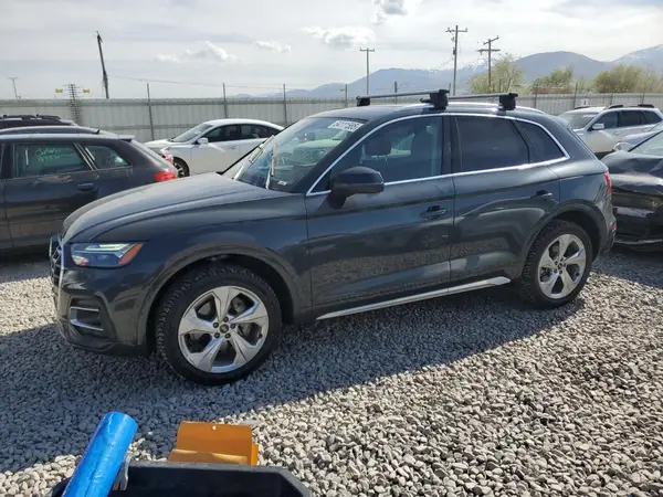WA1BAAFY7M2118933 2021 AUDI Q5 - Image 1