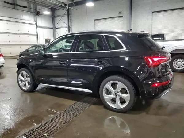 WA1BAAFY7M2131262 2021 AUDI Q5 - Image 2