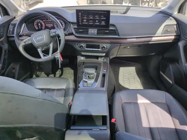 WA1BAAFY8M2006044 2021 AUDI Q5 - Image 8