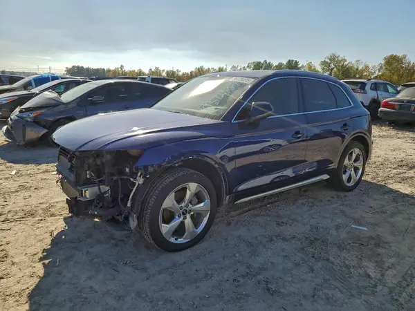 WA1BAAFY8M2024303 2021 AUDI Q5 - Image 1