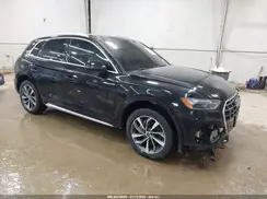 WA1BAAFY8M2040565 2021 AUDI Q5