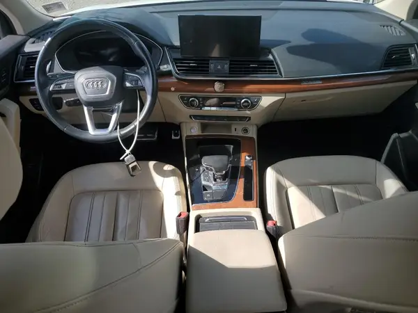 WA1BAAFY8M2051971 2021 AUDI Q5 - Image 8