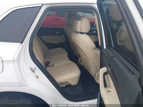 WA1BAAFY8M2077292 2021 AUDI Q5 - Image 8