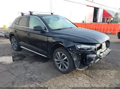 WA1BAAFY8M2105608 2021 AUDI Q5