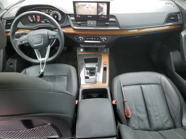 WA1BAAFY8M2116284 2021 AUDI Q5 - Image 8