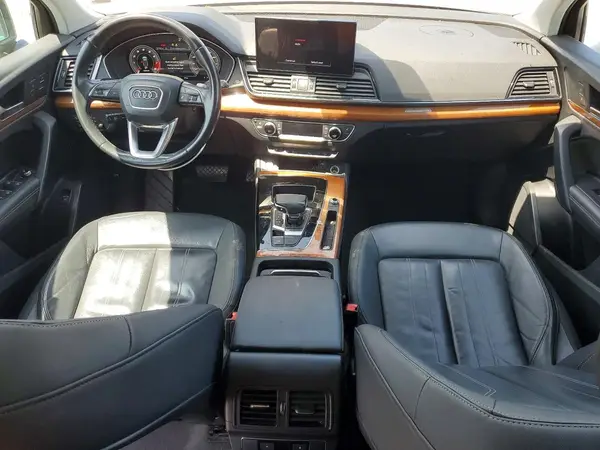 WA1BAAFY9M2019448 2021 AUDI Q5 - Image 8