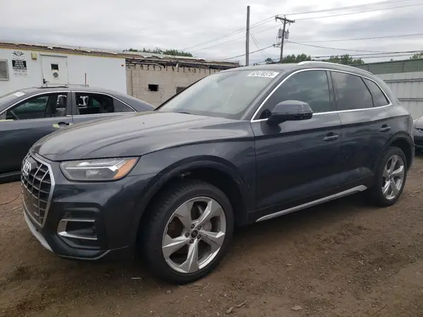WA1BAAFY9M2021300 2021 AUDI Q5 - Image 1