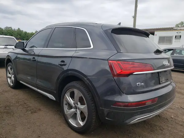 WA1BAAFY9M2021300 2021 AUDI Q5 - Image 2