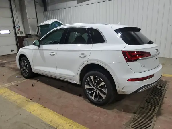 WA1BAAFY9M2024987 2021 AUDI Q5 - Image 2