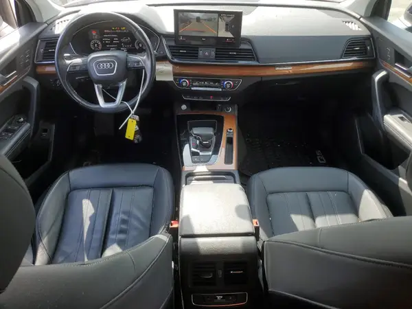 WA1BAAFY9M2064664 2021 AUDI Q5 - Image 8