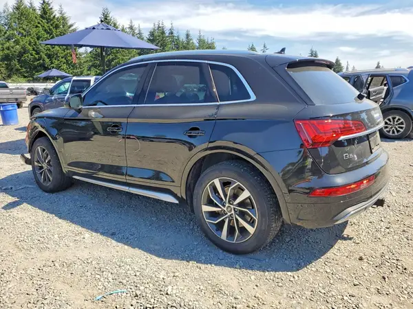 WA1BAAFY9M2087362 2021 AUDI Q5 - Image 2
