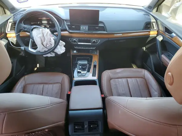 WA1BAAFY9M2088091 2021 AUDI Q5 - Image 8
