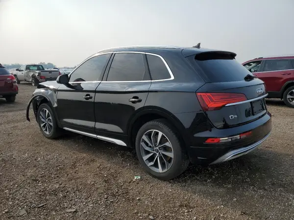 WA1BAAFY9M2109554 2021 AUDI Q5 - Image 2