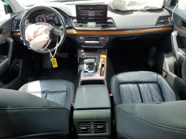 WA1BAAFY9M2110901 2021 AUDI Q5 - Image 8
