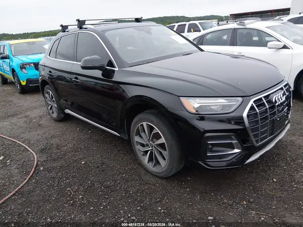 WA1BAAFY9M2126290 2021 AUDI Q5 - Image 1