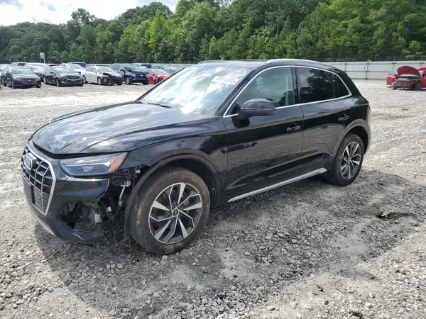 WA1BAAFY9M2127620 2021 AUDI Q5 - Image 1