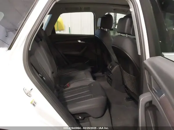 WA1BAAFYXM2001878 2021 AUDI Q5 - Image 8