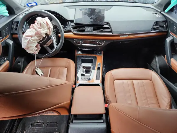 WA1BAAFYXM2006823 2021 AUDI Q5 - Image 8