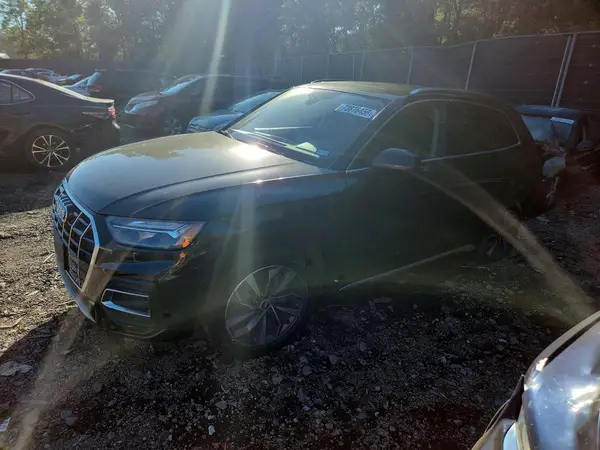 WA1BAAFYXM2008670 2021 AUDI Q5 - Image 1