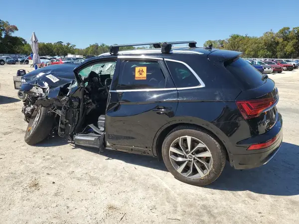 WA1BAAFYXM2011228 2021 AUDI Q5 - Image 2