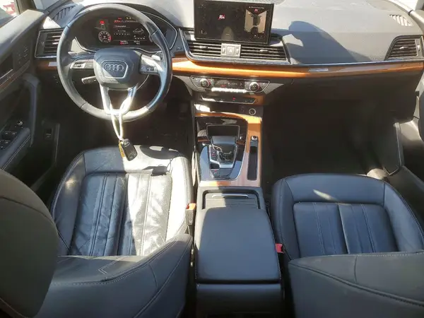 WA1BAAFYXM2012976 2021 AUDI Q5 - Image 8