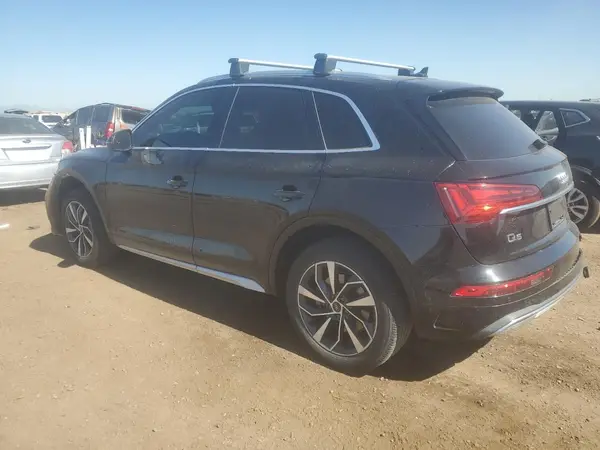 WA1BAAFYXM2015246 2021 AUDI Q5 - Image 2