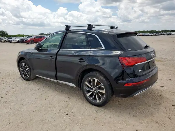 WA1BAAFYXM2019006 2021 AUDI Q5 - Image 2