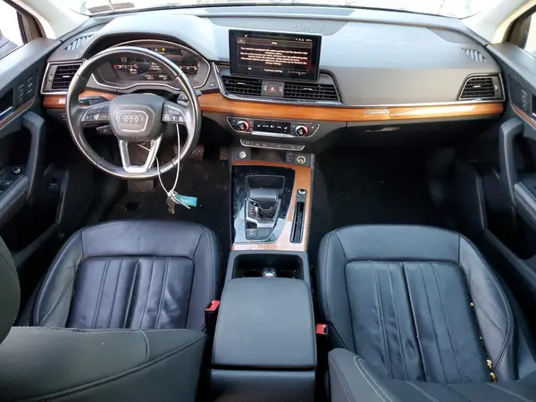 WA1BAAFYXM2020804 2021 AUDI Q5 - Image 8